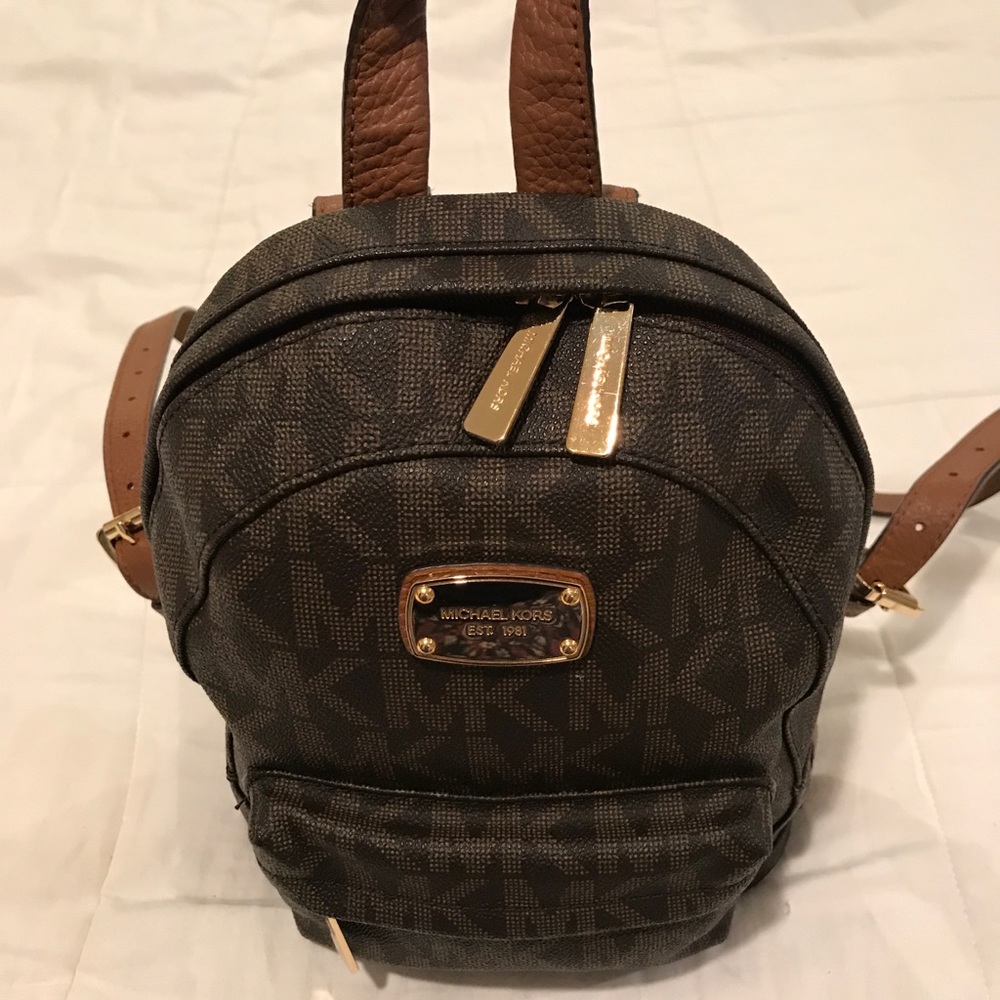 Michael Kors Jet Set Signature Backpack (Small)